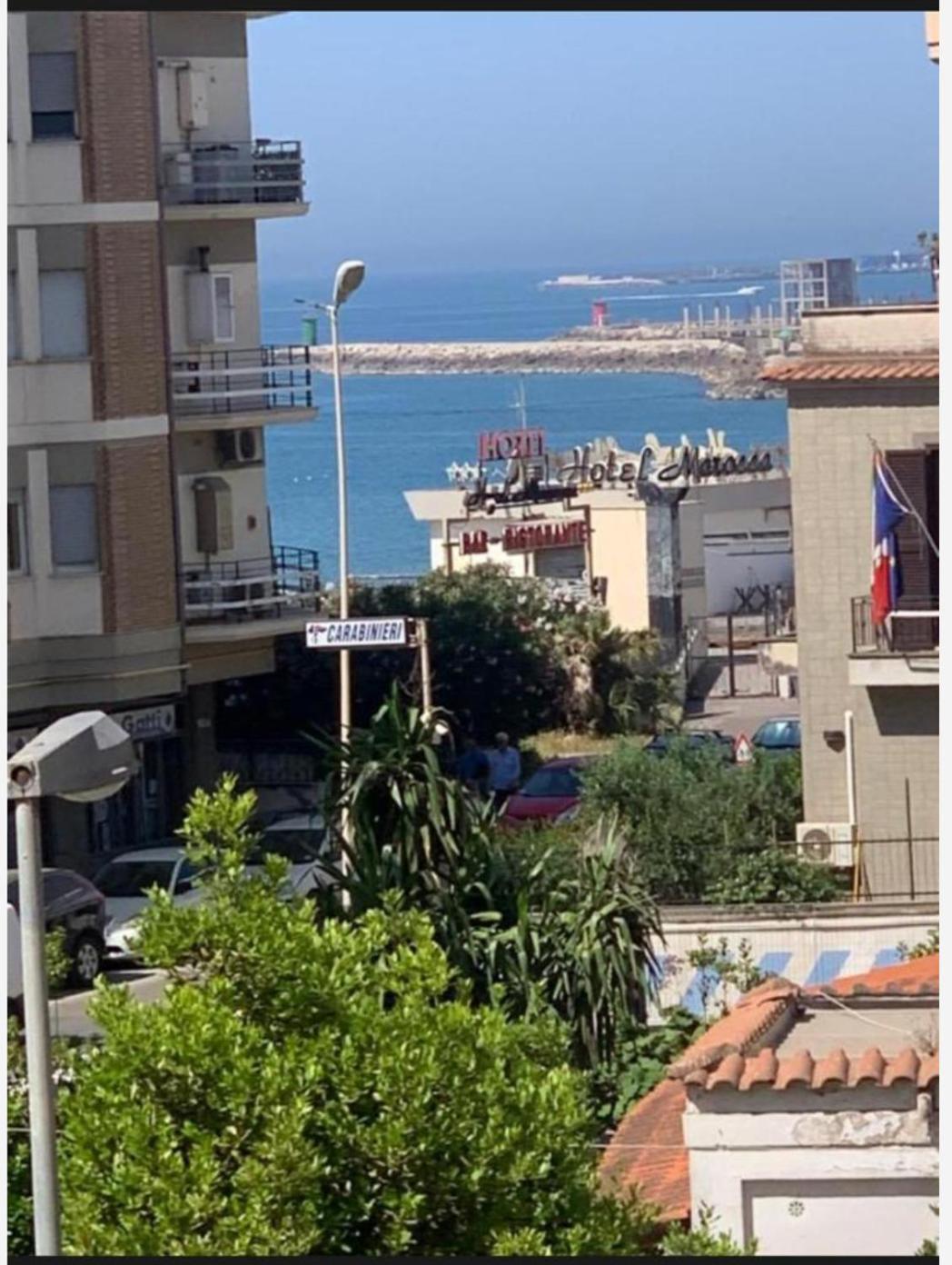 Appartamento Sul Mare Nettuno Buitenkant foto